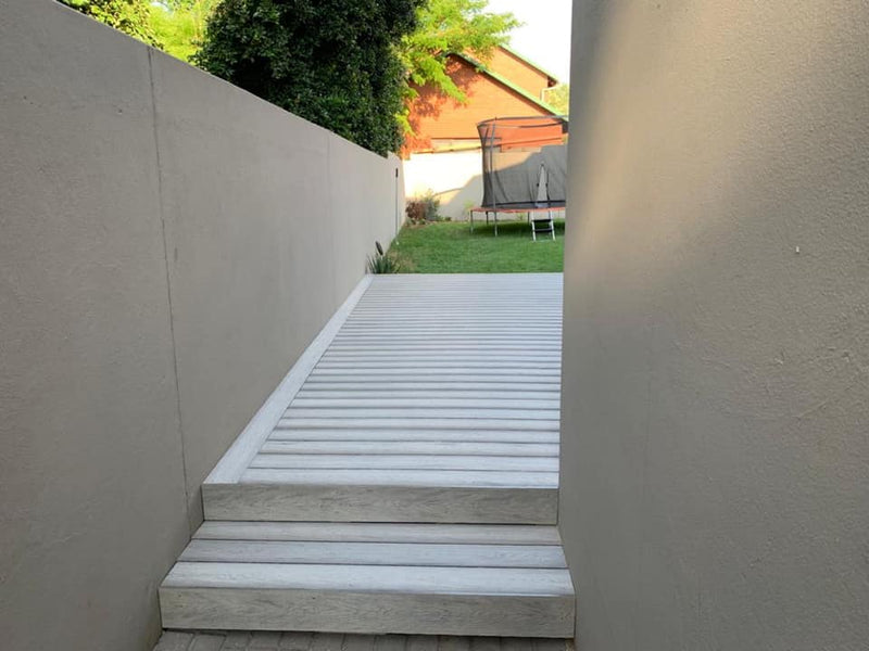 The End of the Traditional Deck: 3 Reasons Why We’re Seeing a Rise in Plastic Decking