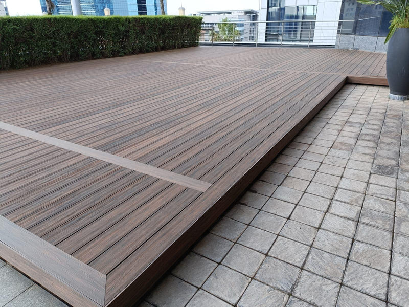 The Benefits of Building a Rooftop Deck: Expanding Your Outdoor Living Space
