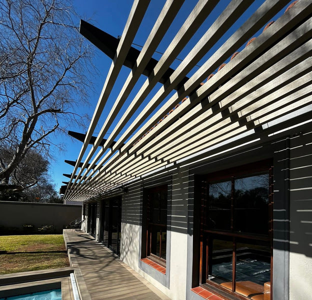 Different Types of Pergolas You Can Consider Installing at Your Home or Office Space