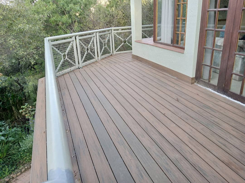 Top 5 Ways to Restore a Worn Out Deck with Composite Products