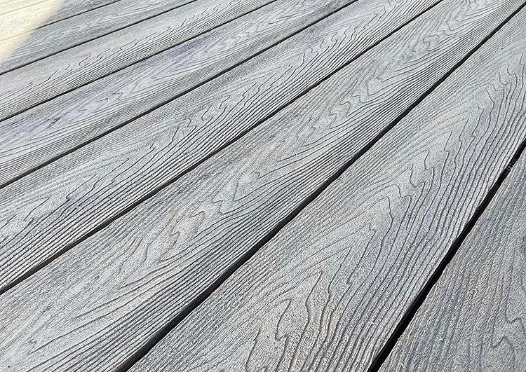 Composite Decking for Coastal Homes: Choosing the Right Decking for Saltwater Exposure