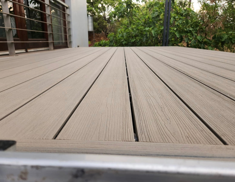 Composite Decking Benefits - Why Go All Out on This Eco-Friendly Material?