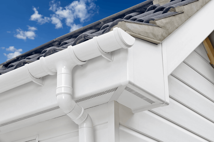 What to Consider When Installing a New Fascia Board on Your Home’s Roof?